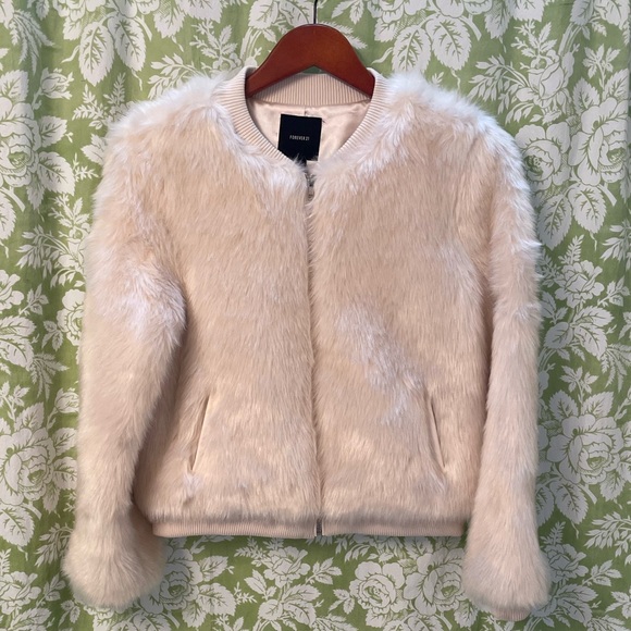 Forever 21 Faux Fur Jacket - Like New Condition - Picture 1 of 9